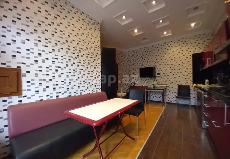 3 otaqlı mənzil , Bakı