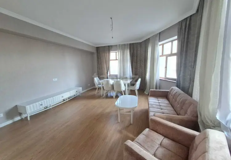 3 otaqlı mənzil , Bakı