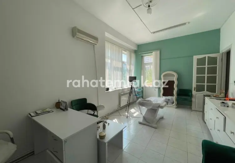 220 m² Obyekt / Ofis Kirayə (aylıq), Nərimanov, Bakı