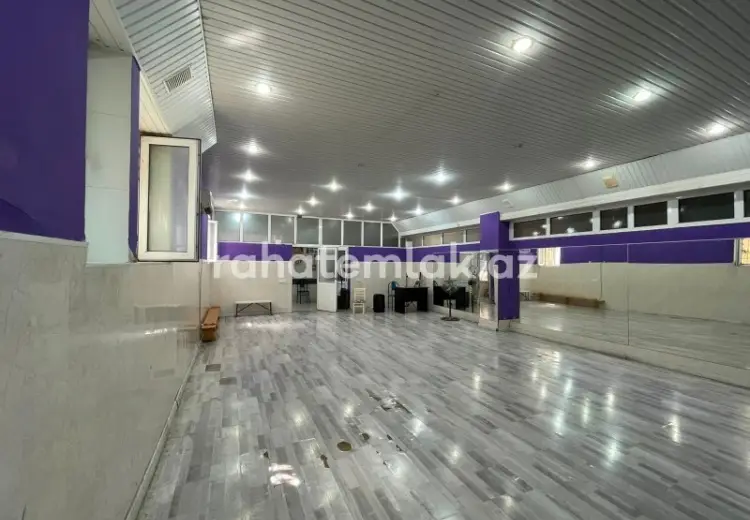 200 m² Obyekt / Ofis Kirayə (aylıq), Nərimanov, Bakı