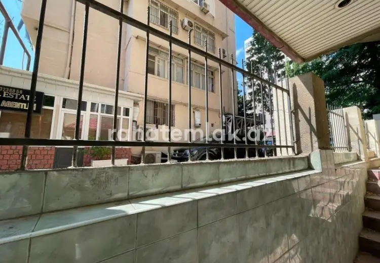 200 m² Obyekt / Ofis Kirayə (aylıq), Nərimanov, Bakı