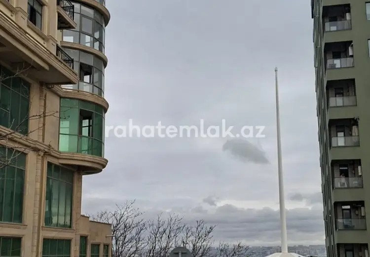2 otaqlı mənzil Satılır, Bayıl qəs., Səbail, Bakı