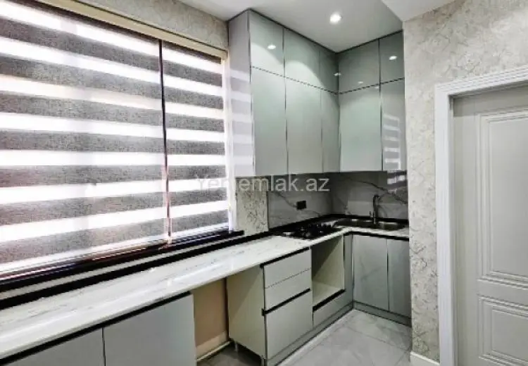3 otaqlı mənzil Satılır, Yeni Günəşli qəs., Suraxanı, Bakı