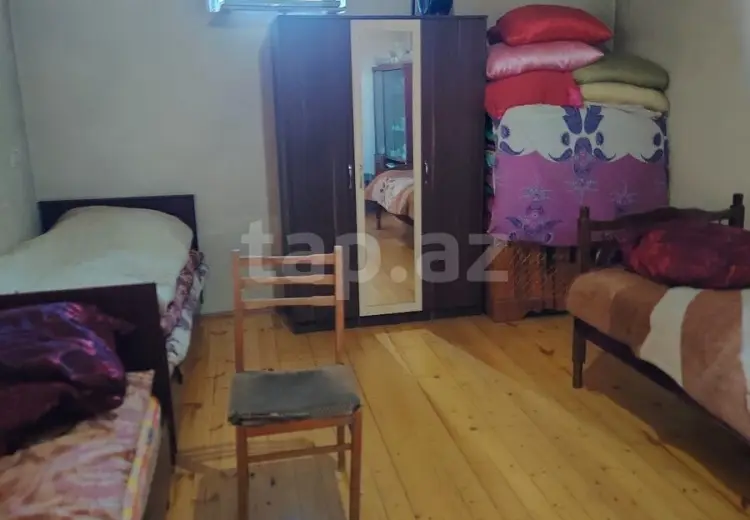 3 otaqlı mənzil , Şəki