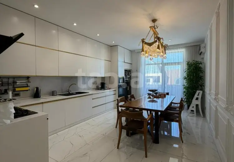 3 otaqlı mənzil , Bakı