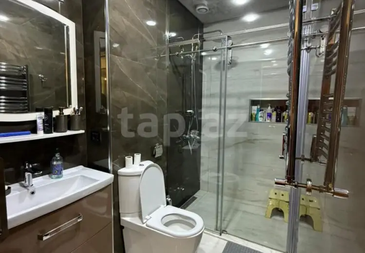 3 otaqlı mənzil , Bakı
