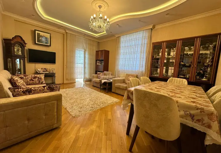 3 otaqlı mənzil Satılır, Yeni Yasamal qəs., Yasamal, Bakı