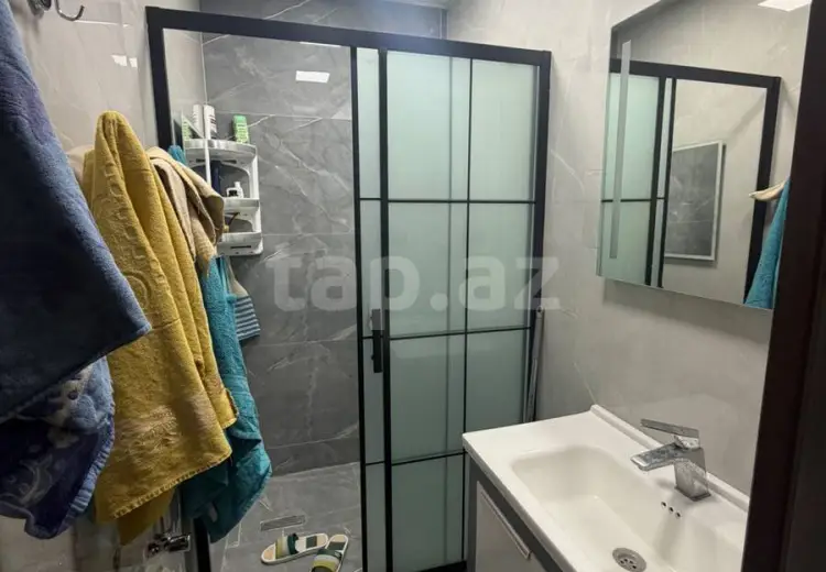 3 otaqlı mənzil , Bakı