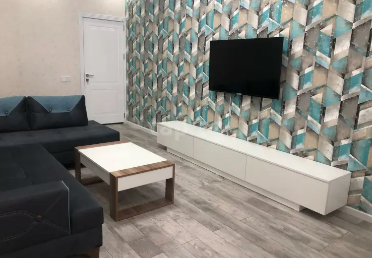 3 otaqlı mənzil , Bakı