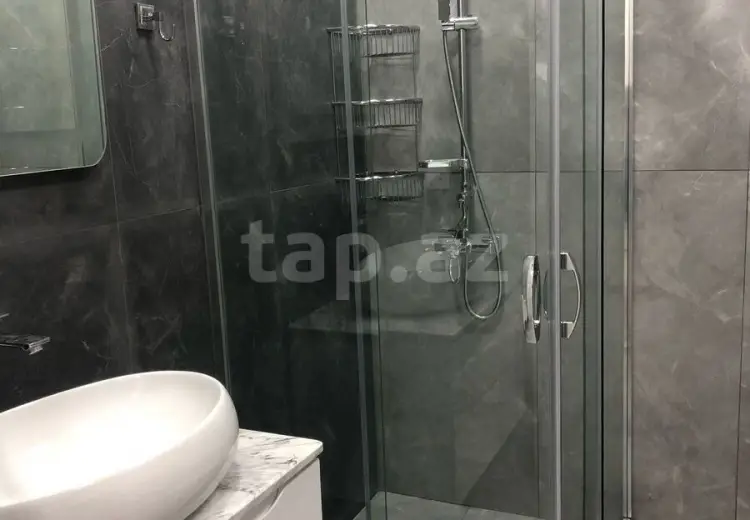 3 otaqlı mənzil , Bakı