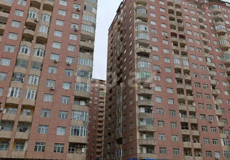 3 otaqlı mənzil , Bakı