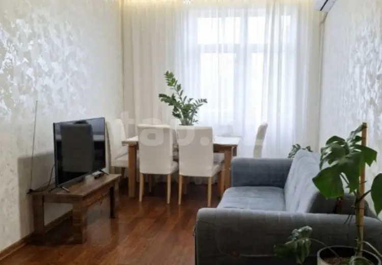 3 otaqlı mənzil , Bakı