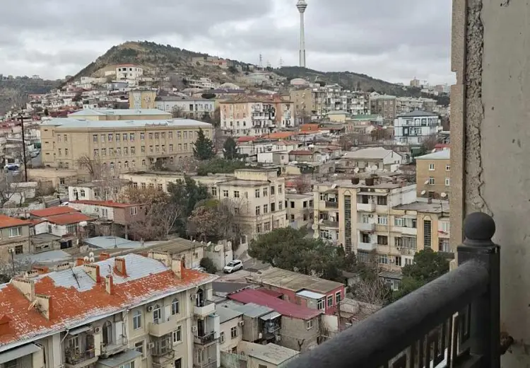 2 otaqlı mənzil Satılır, Bayıl qəs., Səbail, Bakı