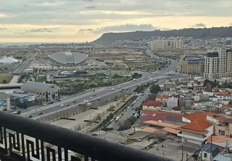 2 otaqlı mənzil Satılır, Bayıl qəs., Səbail, Bakı