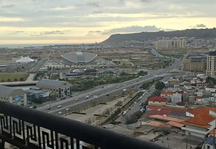 2 otaqlı mənzil Satılır, Bayıl qəs., Səbail, Bakı