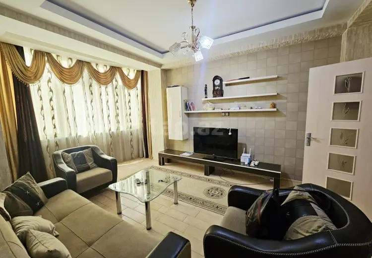 3 otaqlı mənzil , Bakı