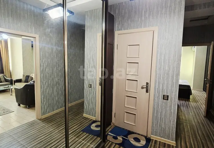 3 otaqlı mənzil , Bakı