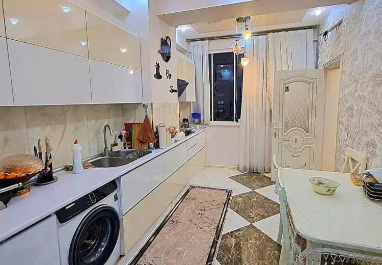 3 otaqlı mənzil Satılır, 8-ci kilometr, Nizami, Bakı