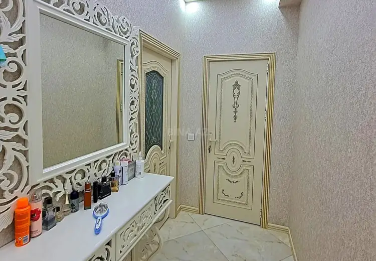 3 otaqlı mənzil Satılır, 8-ci kilometr, Nizami, Bakı