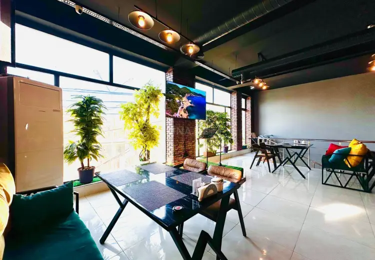 200 m² Obyekt / Ofis Satılır, Binəqədi qəs., Binəqədi, Bakı
