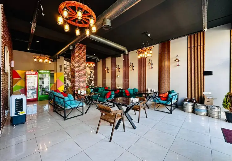 200 m² Obyekt / Ofis Satılır, Binəqədi qəs., Binəqədi, Bakı