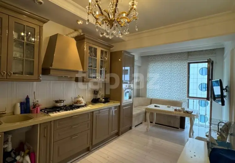 3 otaqlı mənzil , Bakı