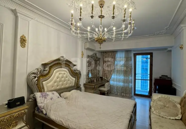 3 otaqlı mənzil , Bakı