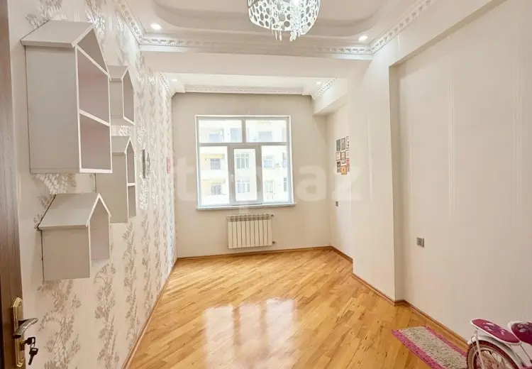 3 otaqlı mənzil , Xırdalan