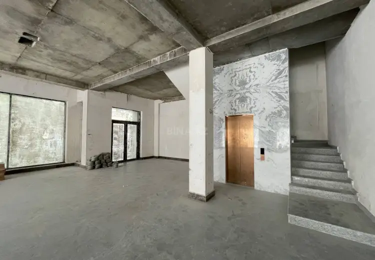 900 m² Obyekt / Ofis Kirayə (aylıq), Nəsimi, Bakı