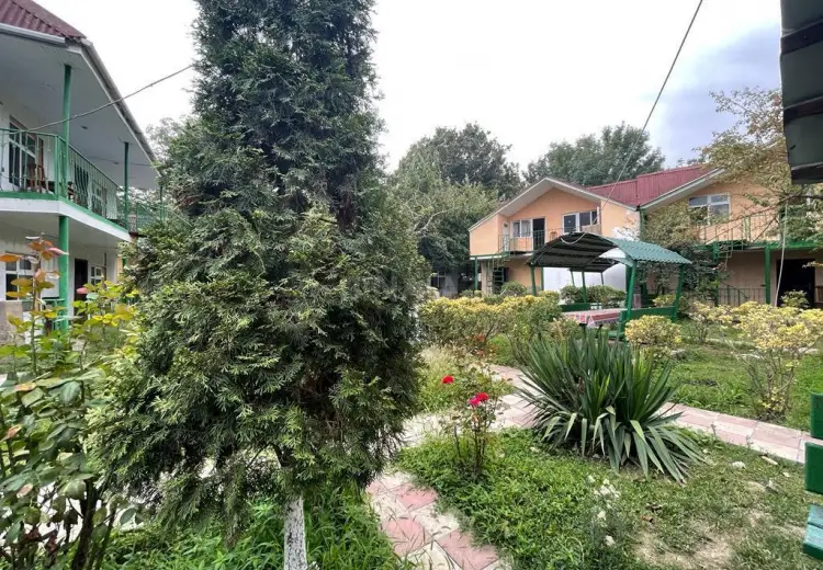 1600 m² Obyekt / Ofis Satılır, Nabran