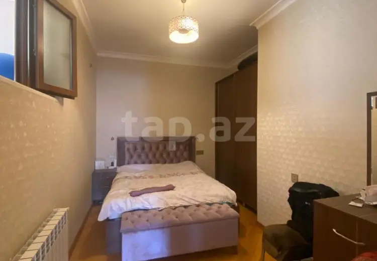 3 otaqlı mənzil , Xırdalan
