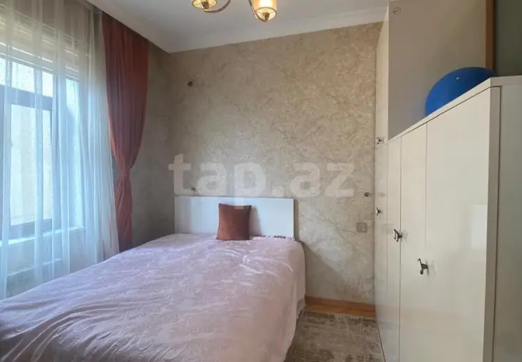3 otaqlı mənzil , Xırdalan