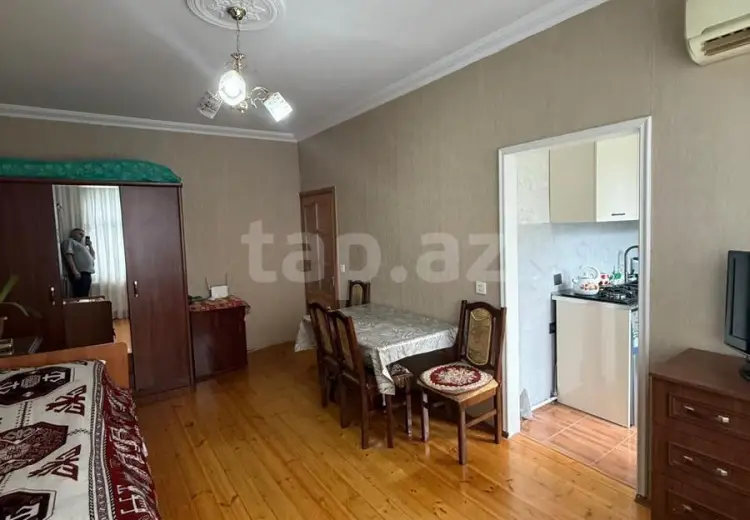 3 otaqlı mənzil , Bakı