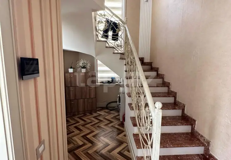 3 otaqlı mənzil , Xırdalan