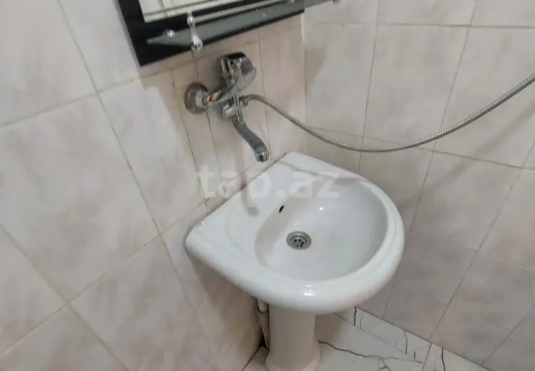 3 otaqlı mənzil , Xırdalan