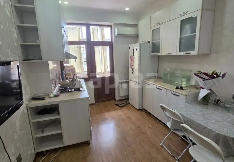 3 otaqlı mənzil , Xırdalan