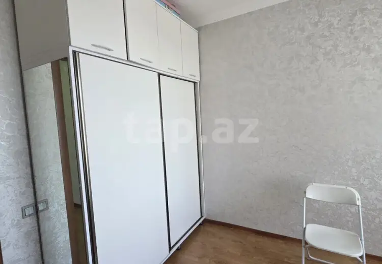 3 otaqlı mənzil , Xırdalan