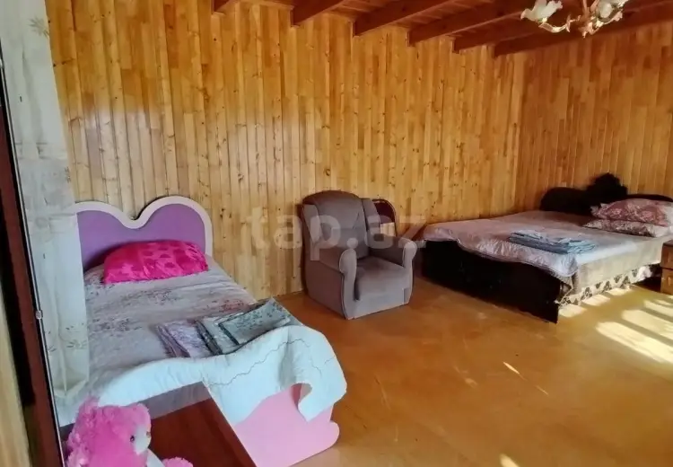 3 otaqlı mənzil , Şəki