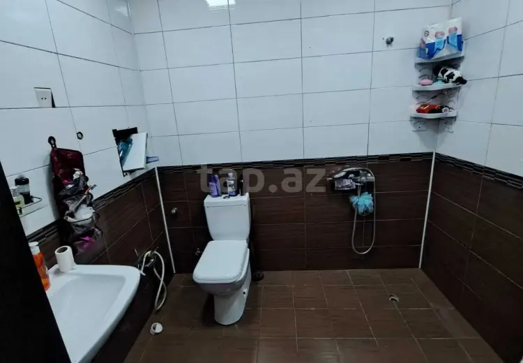 3 otaqlı mənzil , Bakı