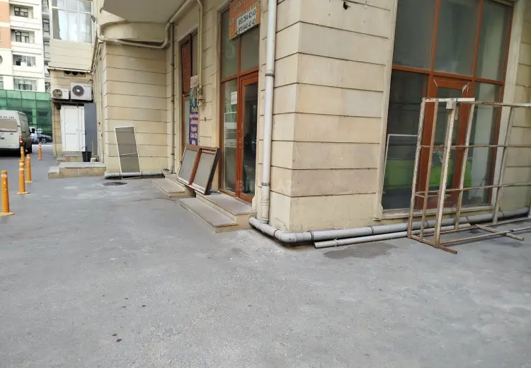 115 m² Obyekt / Ofis Satılır, Yasamal, Bakı