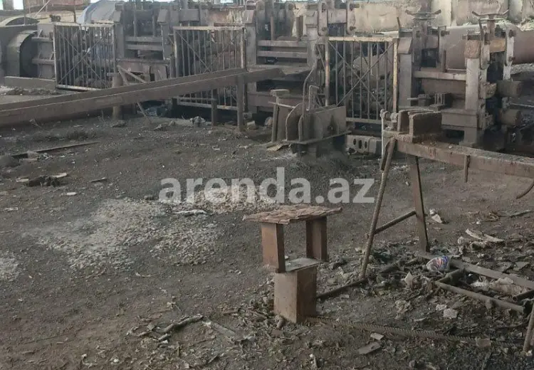1000 m² Obyekt / Ofis Satılır, Şirvan