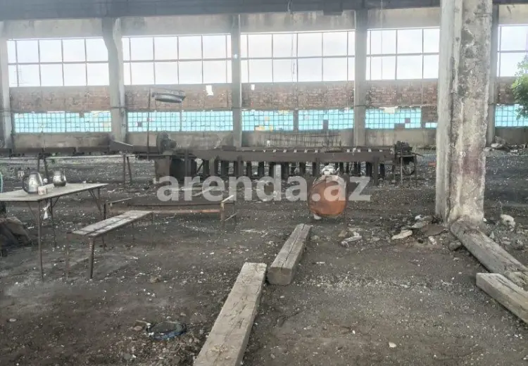 1000 m² Obyekt / Ofis Satılır, Şirvan