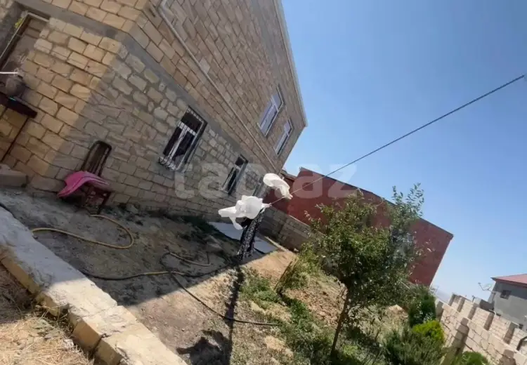 3 otaqlı mənzil , Bakı