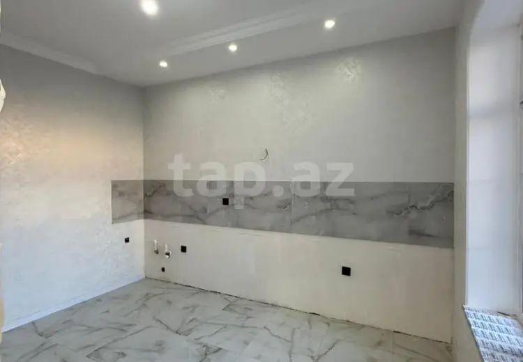 3 otaqlı mənzil , Bakı