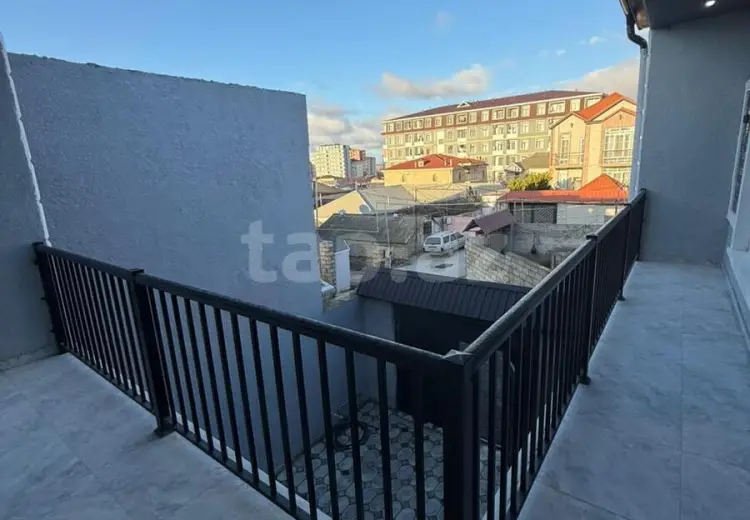 3 otaqlı mənzil , Bakı