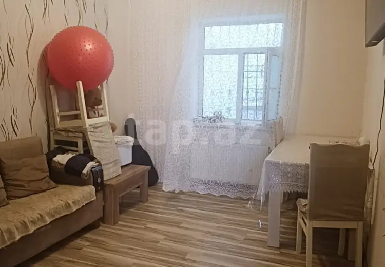 3 otaqlı mənzil , Bakı