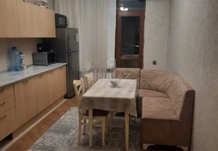 2 otaqlı mənzil Satılır, Bayıl qəs., Səbail, Bakı