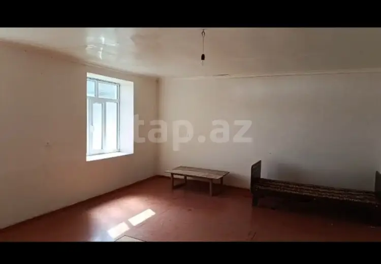 3 otaqlı mənzil , Quba