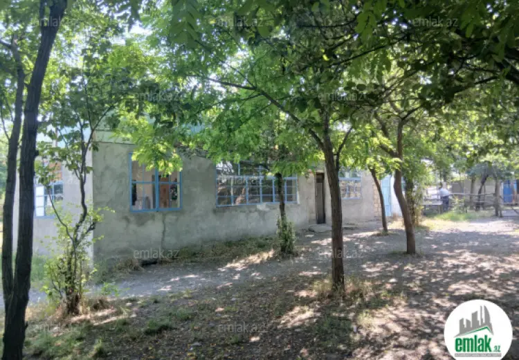 175 m² Obyekt / Ofis Satılır, Qəbələ