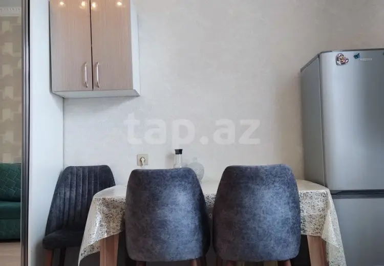 3 otaqlı mənzil , Bakı